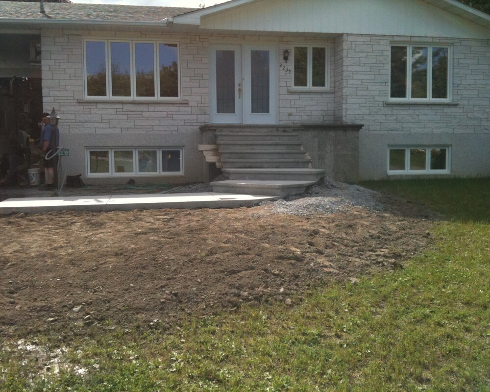 Aménagement patio béton décoratif - Trois-Rivières Louiseville