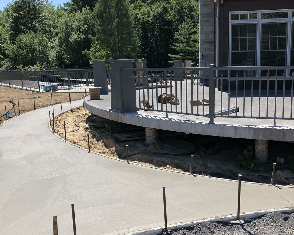 Projet résidentiel béton estampé personnalisé - expertise Ghyslain Deschamps